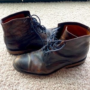 Men’s Frye Lace Up boot